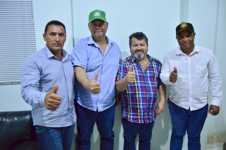 Vereadores de Taquarussu oferecem apoio a Carlos Bernardo