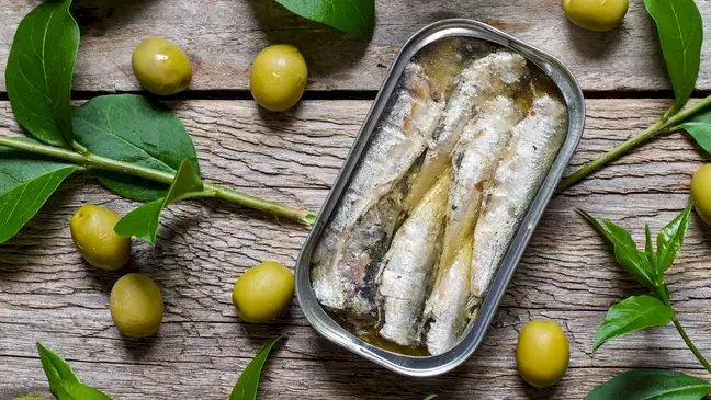 Receitas com sardinha em lata para um almoço rápido