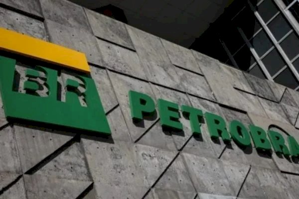 Conselho da Petrobras discute política de preços nesta quarta (27/7)