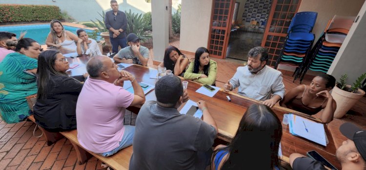 Carlos Bernardo reúne-se com lideranças em Campo Grande