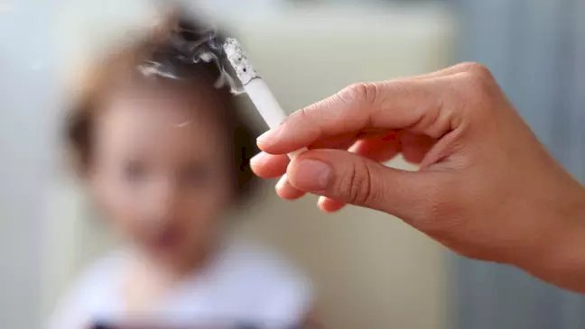 Fumo de terceira mão: como substâncias do cigarro 'se agarram' a objetos e fazem mal à saúde