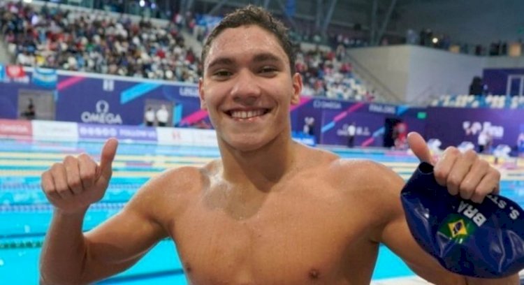 Histórico! Stephan Steverink é ouro no Mundial Júnior de natação