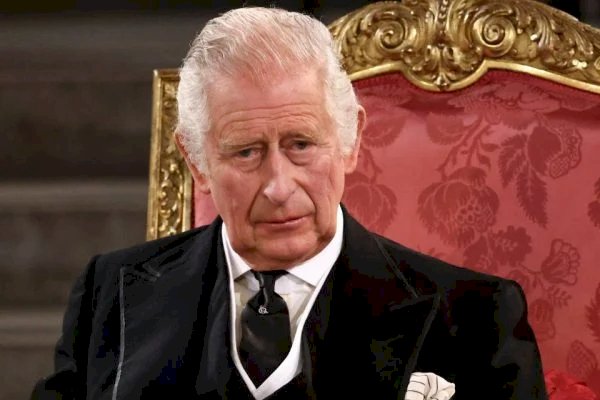 Realeza anuncia data de coroação do rei Charles III. Veja quando
