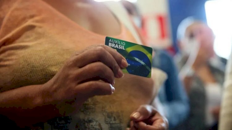Auxílio Brasil: se eu conseguir um emprego, vou perder o benefício?