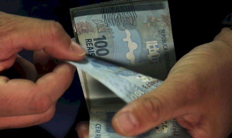 Poupança tem retirada líquida recorde de R$ 103,24 bi em 2022