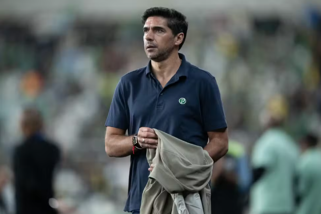 Abel Ferreira joga responsabilidade para o Flamengo na briga pelo título: “Obrigação de fazer muito mais”